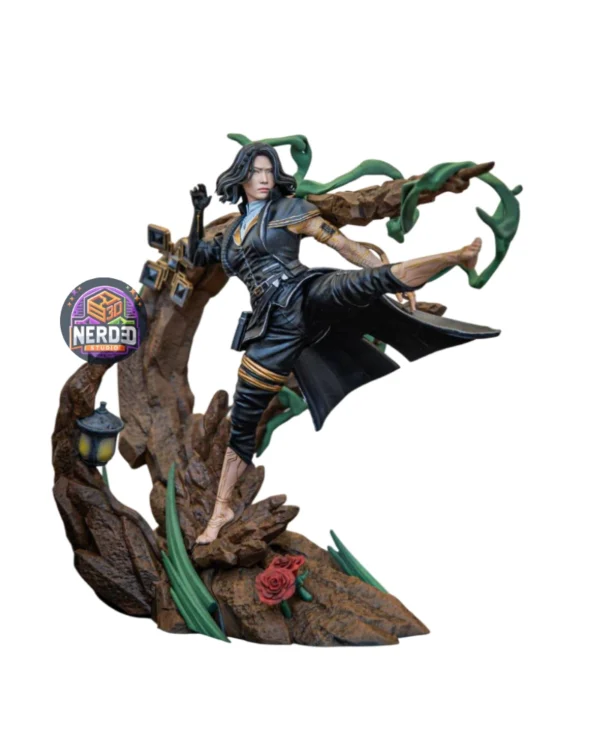 Lune-action-figure-clair-obscure-expedition-33-